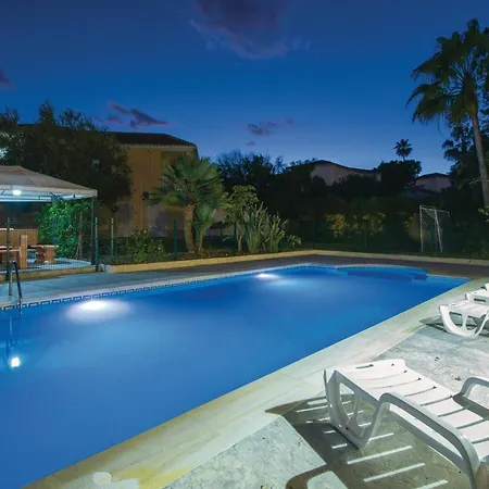 Vakantiehuis Amazing In Benalmdena With 7 Bedrooms, Wifi&outdoor Swimming Pool *